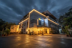 FabHotel Prime The Thane Club - Nr. Eternity Mall, Thane