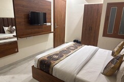 HOTEL AMRIT GOLD, Amritsar