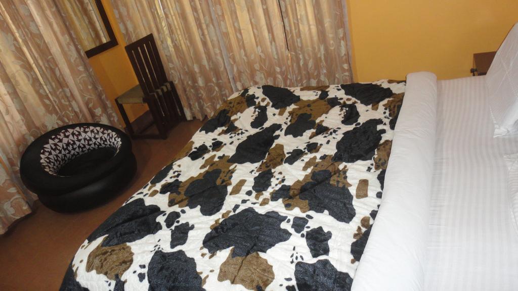 Basera Guest House - Tap to explore photos
