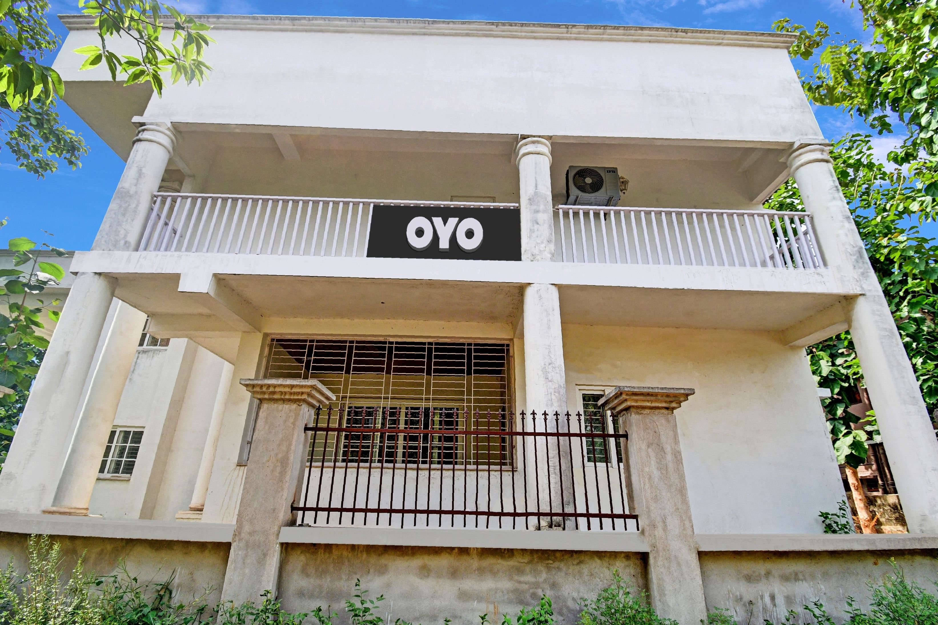 Hotel O Mahavir Galaxy - Tap to explore photos