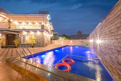 Titos Villa 6BHK With Pvt Pool, Lonavala