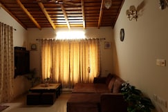 Pinegreen Challets, Bhimtal