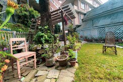 Augusta Villa, Darjeeling