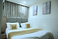 Hotel Lavit, Ahmedabad