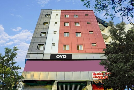 Collection O Hemadri Residency