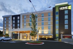 Home2 Suites by Hilton Atlanta Airport North, DeKalb