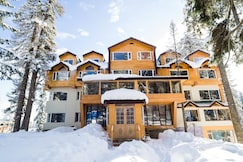 Hotel The Rosewood (Near Gulmarg Gondola), Gulmarg