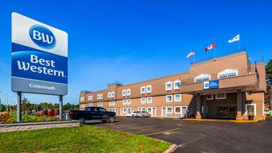 Best Western Thunder Bay Crossroads - Tap to explore photos