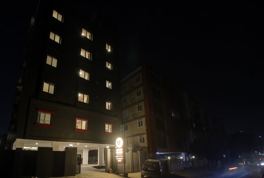Super Townhouse Whiteridge Gachibowli Near AIG Hospital