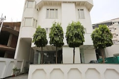 HOTEL ANAND PALACE- 400MTR from Railway Station, Aligarh