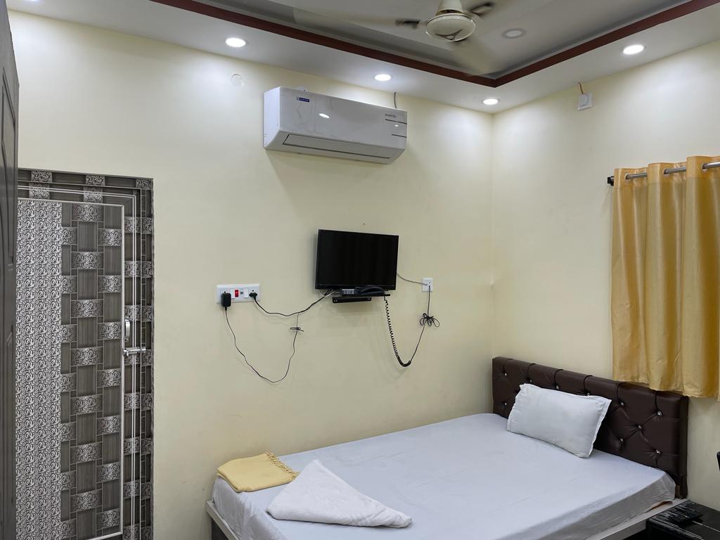 HOTEL VIRAJ - Tap to explore photos