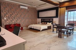 The Wanderlust Stays, Mussoorie