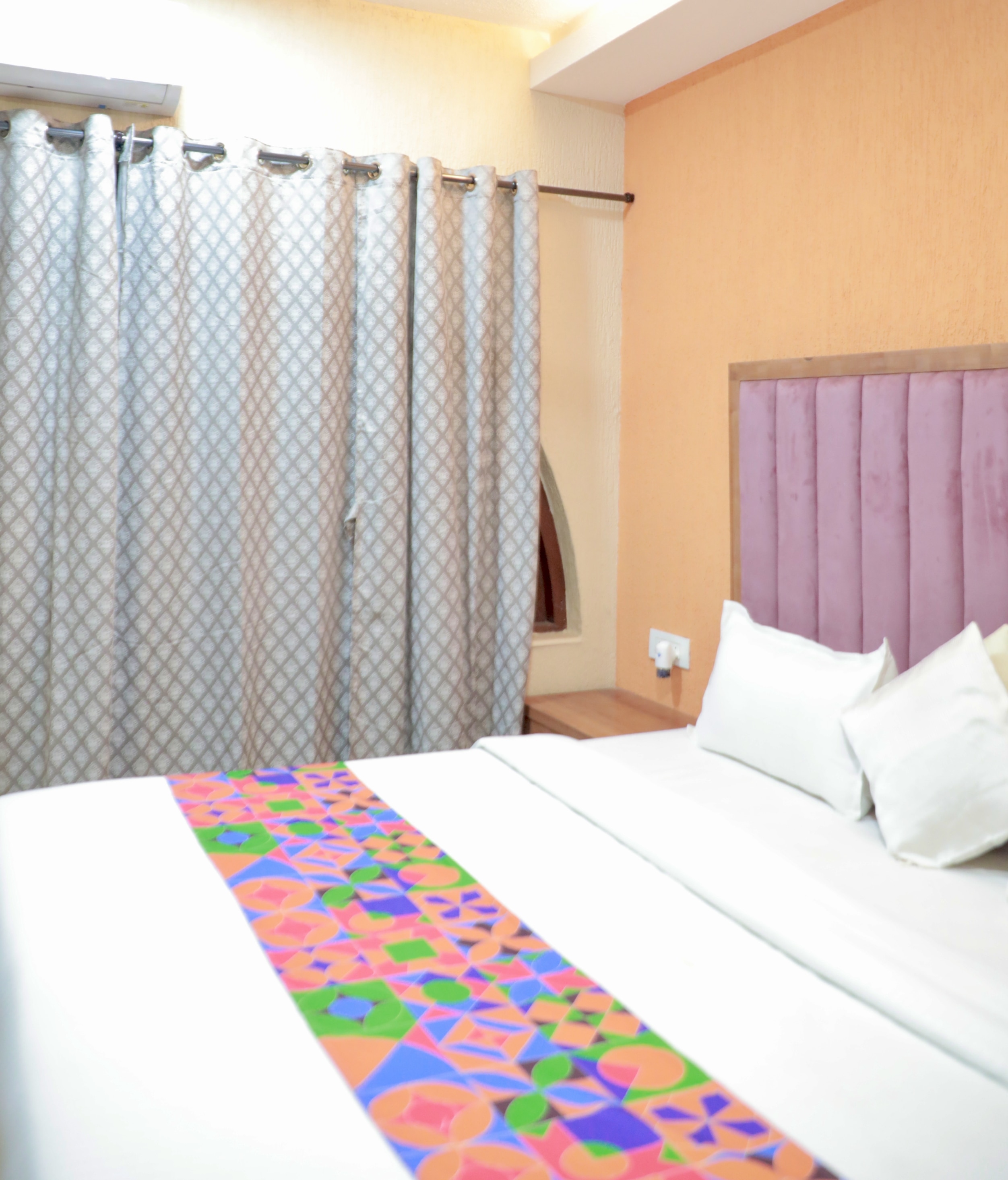Hotel Laksh Inn - Tap to explore photos