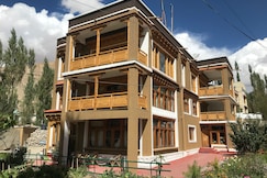 Sangto Green, Leh