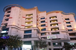 Treebo Premium Metropolis, Hyderabad