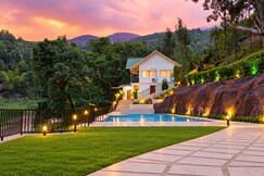 Misty Range Resorts, Marayoor, Marayoor