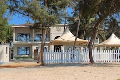 NAUTICAL 9 BEACH RETREAT, Kundapur