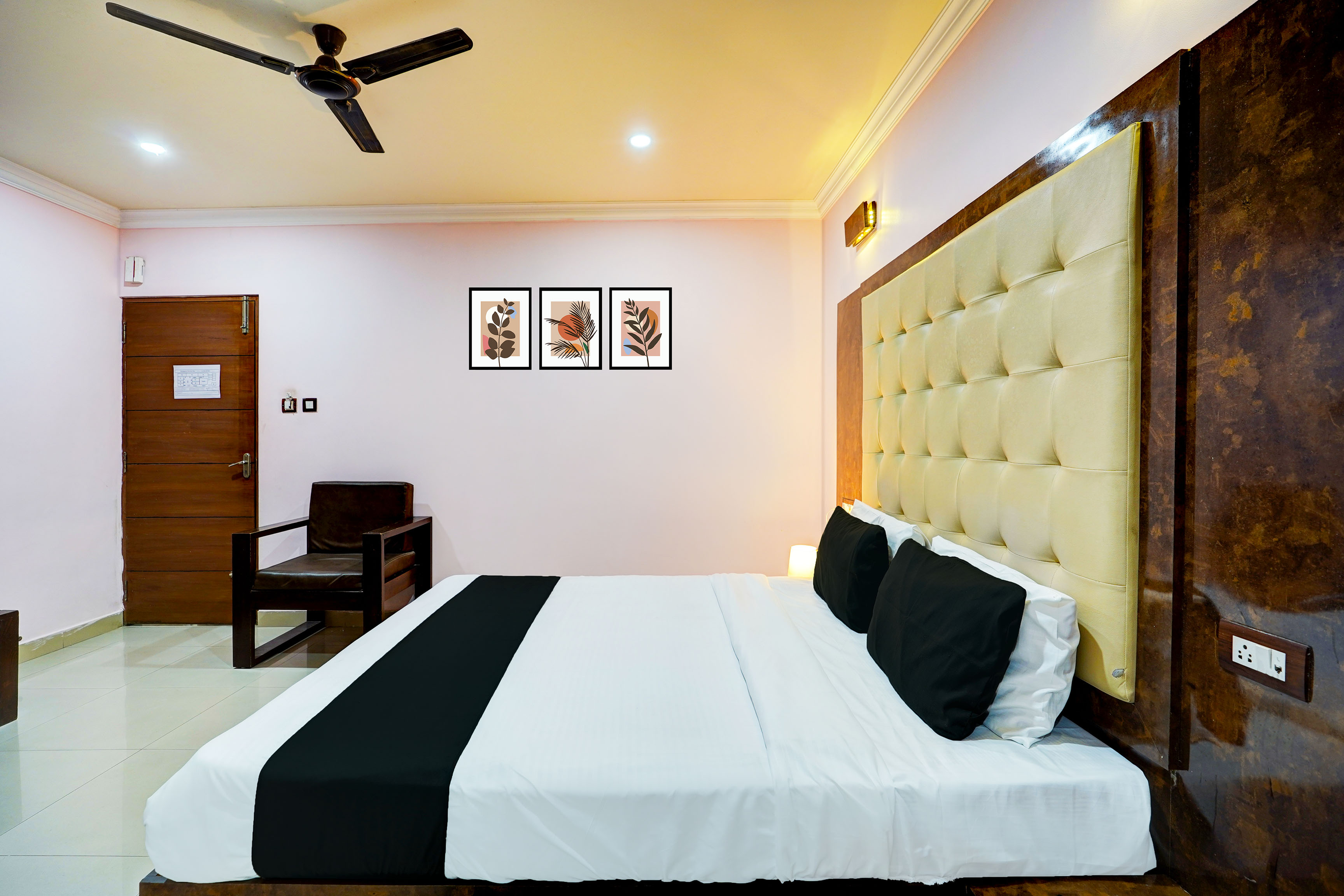 Super Townhouse MG Road Near Commercial Street - Tap to explore photos