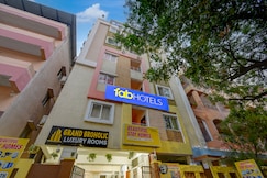 FabHotel Grand Broholic Luxury Rooms JNTU- Nr. JNTU Collegue Metro Station-Kukatpally, Hyderabad