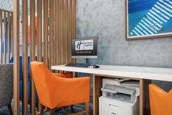 Holiday Inn Express and Suites Columbus Edinburgh, an IHG Hotel, Bartholomew