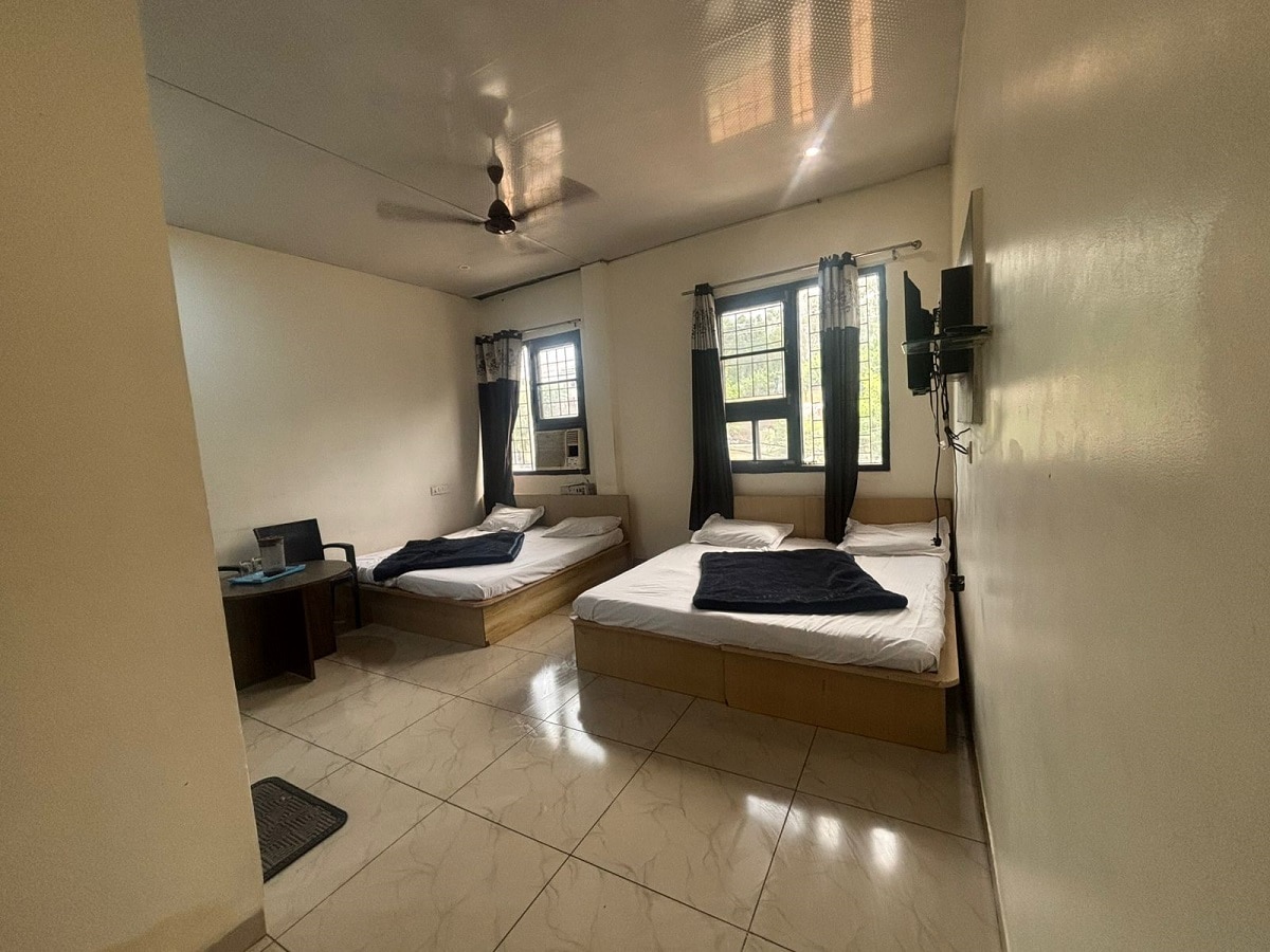 Maa Bhawani Lodge - Tap to explore photos