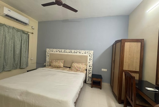 2bhk apartment | candolim beach