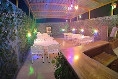 Modest Rooms by Libra, Mohali