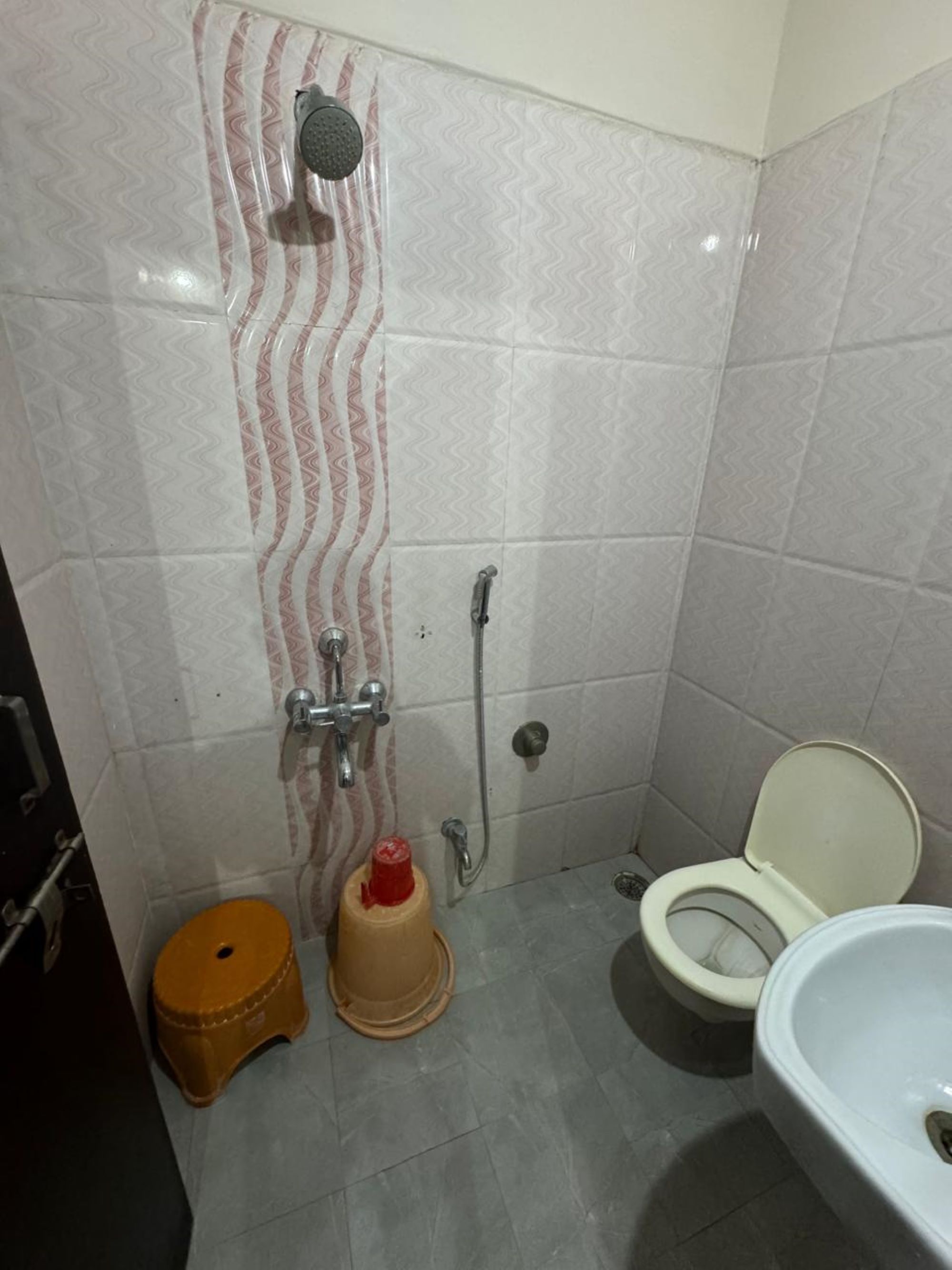 Sri Anasuya Datta Lodge - Ganagapur - Tap to explore photos