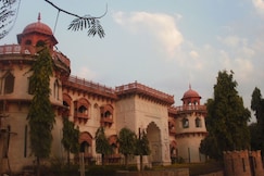 Hammeer Garhi Heritage Resort, Chatarpur