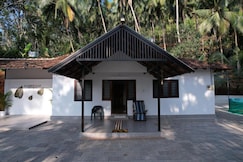 Nambeesans Premium farm stay with Private pool, Kanhangad