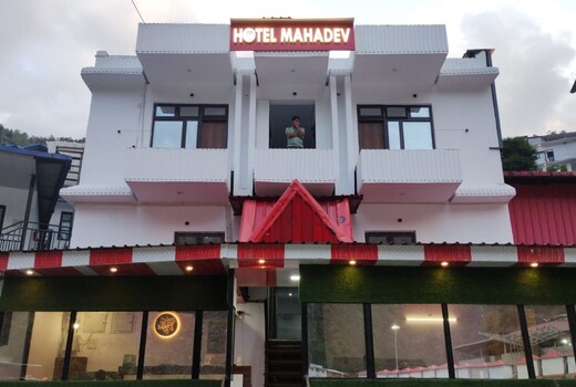 Hotel Mahadev by StayApart