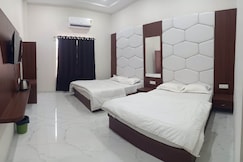 SUKHDHAAM HOTEL, Damoh