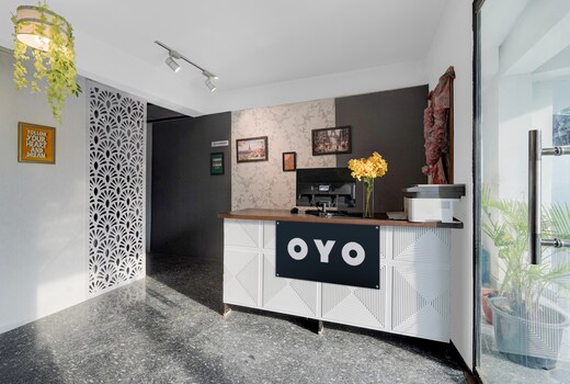 Hotel O Moksh