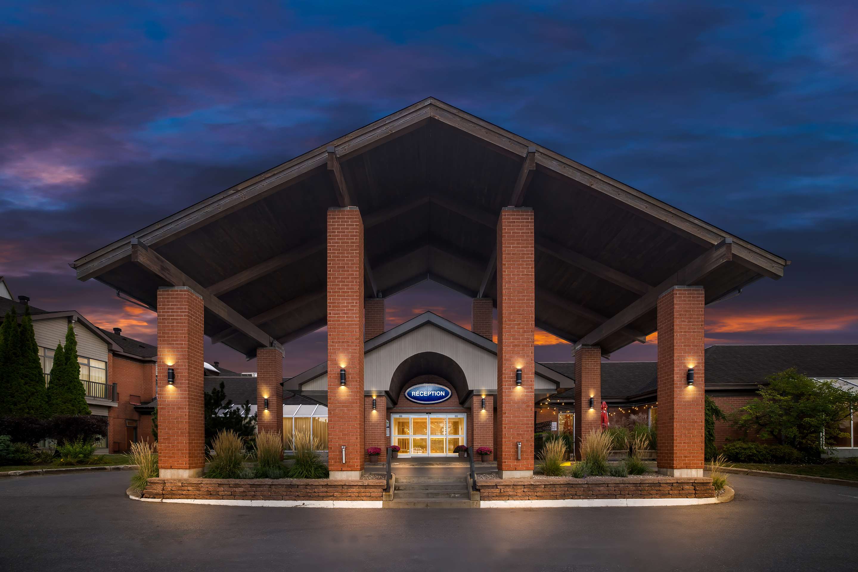 Best Western Hotel St. Jerome - Tap to explore photos