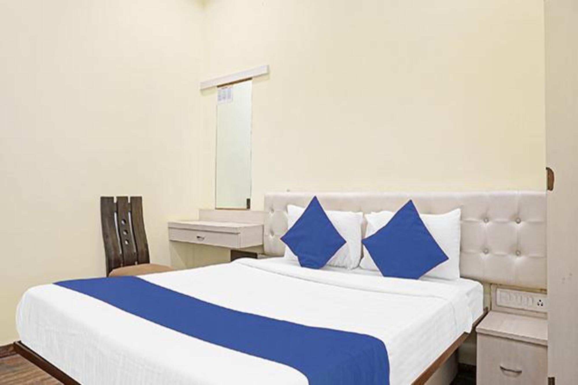 FabHotel 24K Inn - Nr. Manipal Hospital - Tap to explore photos