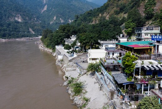 Karwaan- By The Ganges
