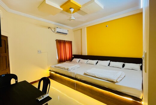 Shri Narayan home Stay 2