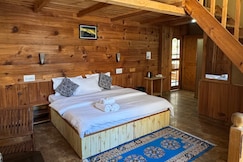 Prabhat - A Boutique Homestay, Gushaini