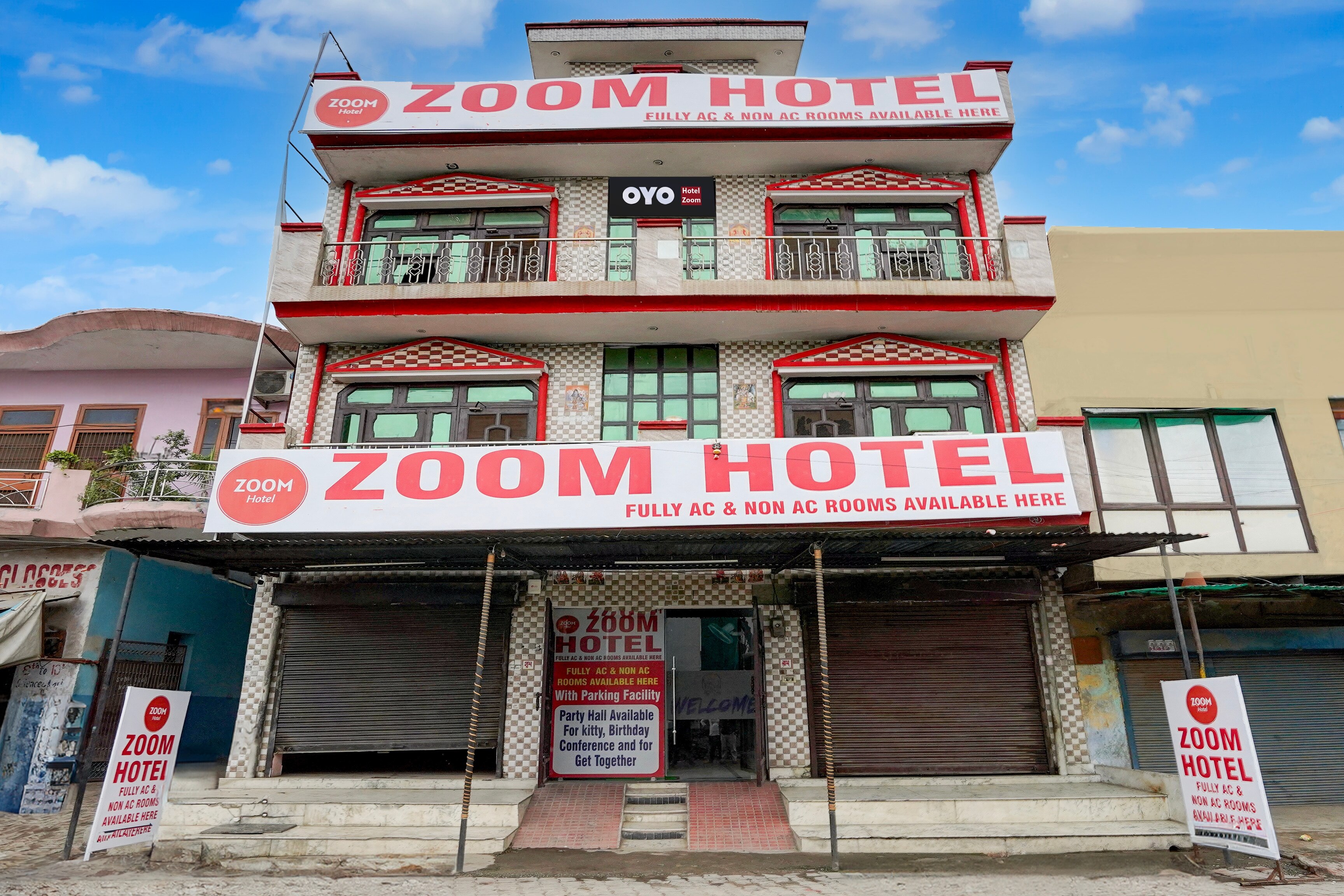 Hotel O Zoom Hotels - Tap to explore photos