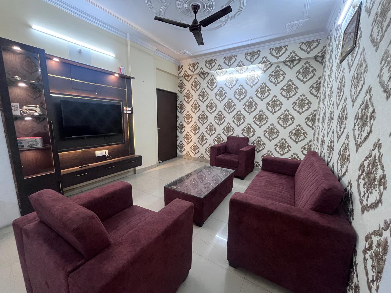 Kashi Aanandam Homestay - Tap to explore photos