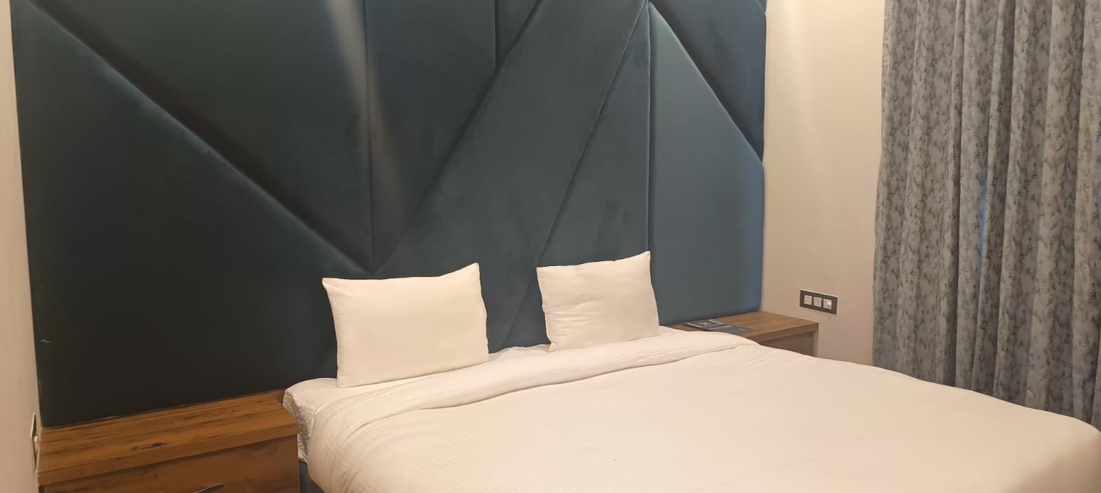 Pulastya Wellness Resort Behat - Tap to explore photos