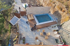 Hillside Retreat Villa, Solan