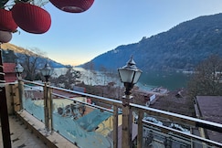 Hotel Capri @ Mall Road, Nainital