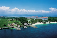 Shangri-La's Mactan Resort & Spa, Compostela