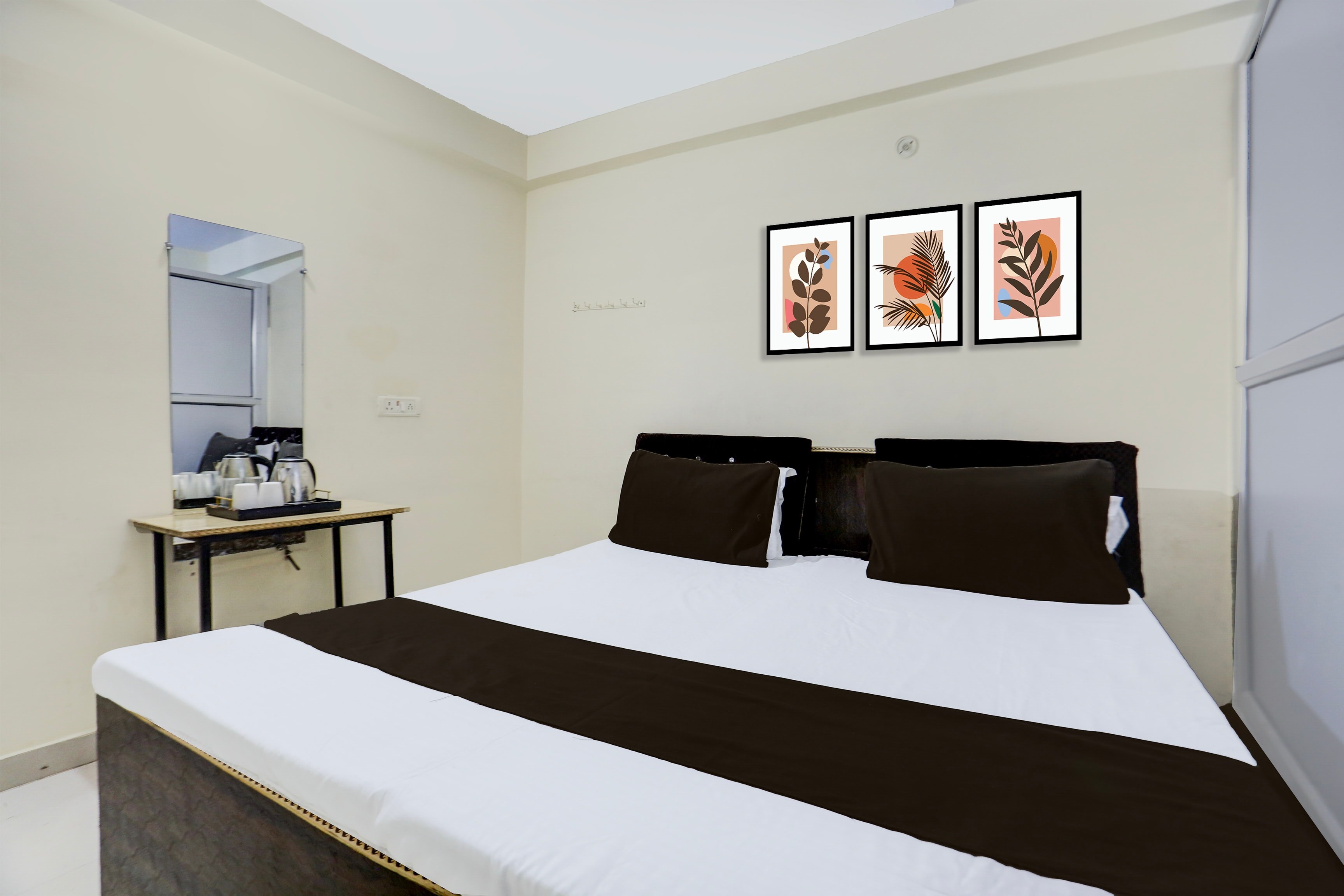 Hotel O Shri Durga Hotel - Tap to explore photos