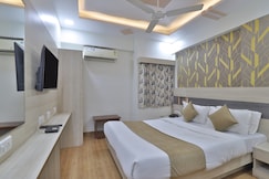 HOTEL CHANDRA PALACE, Ahmedabad