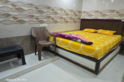 SREE GURU SANNIDHI ( A BUDGET LUXURY LODGE), Mantralayam