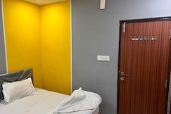 FabHotel R3 Atmos, Hyderabad