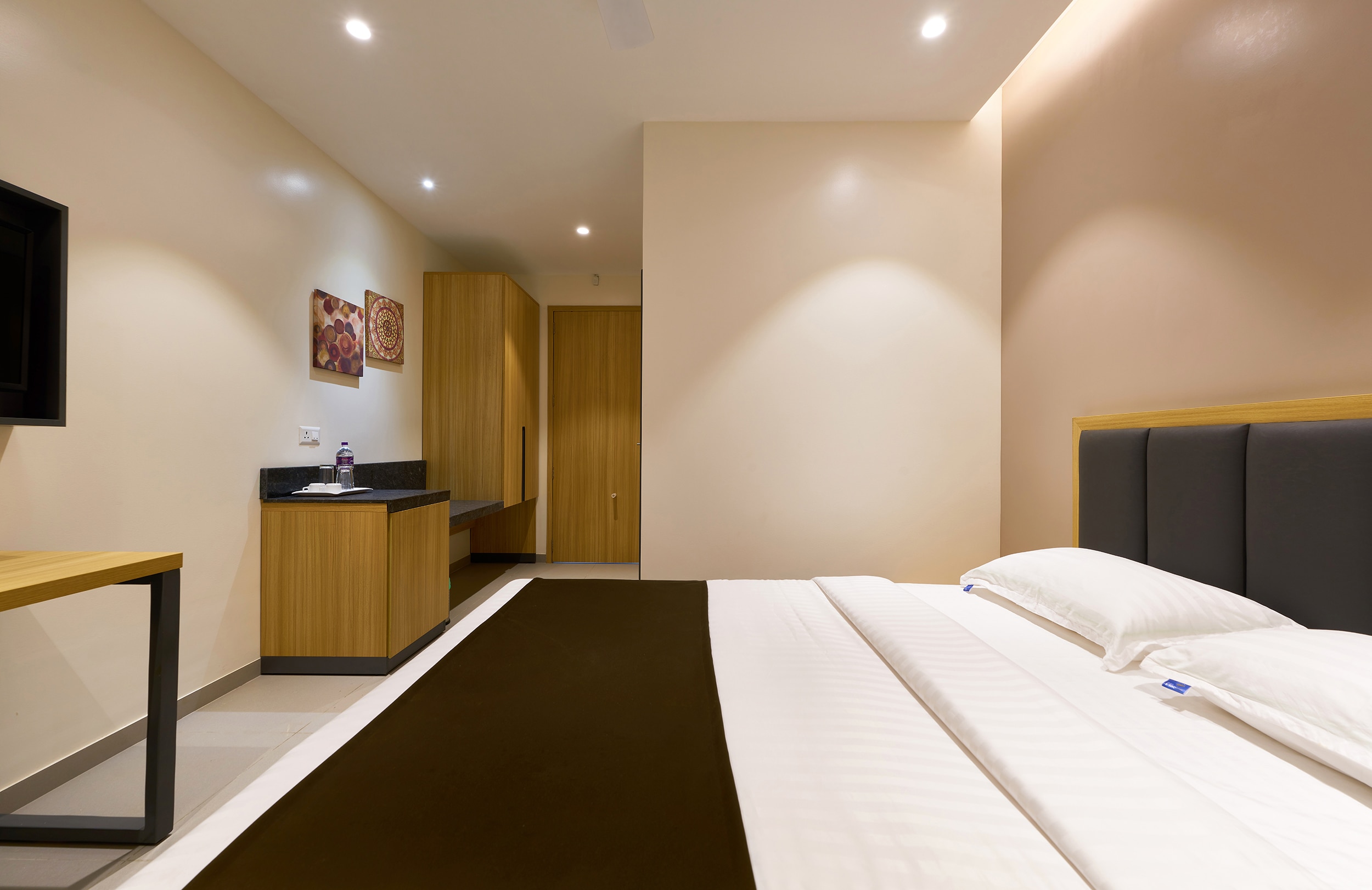 Hotel Elite Inn 2