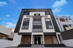 Townhouse Kurnool Bus Terminal Formerly Hotel Lakshmi Pride, Kurnool